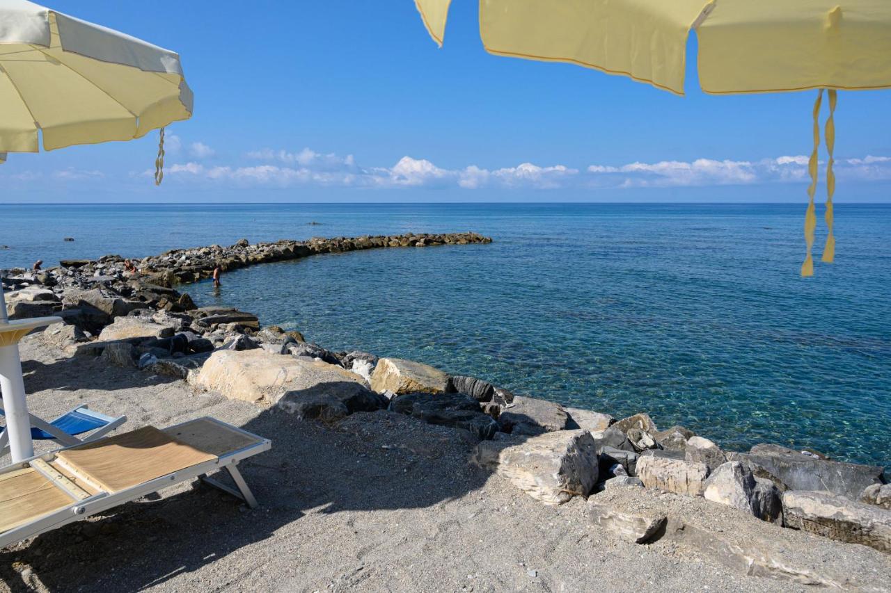 Villaggio Stella Del Sud & Resort Pisciotta Eksteriør billede