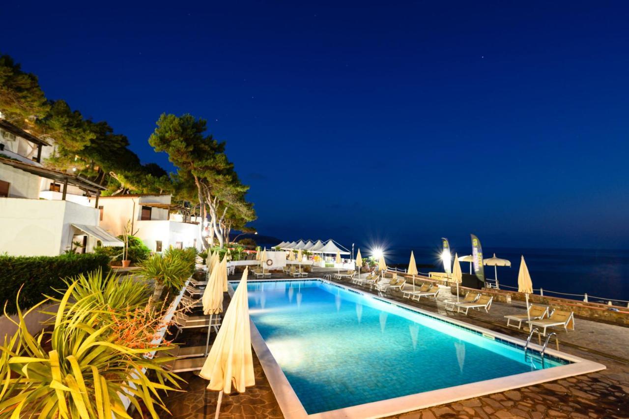 Villaggio Stella Del Sud & Resort Pisciotta Eksteriør billede